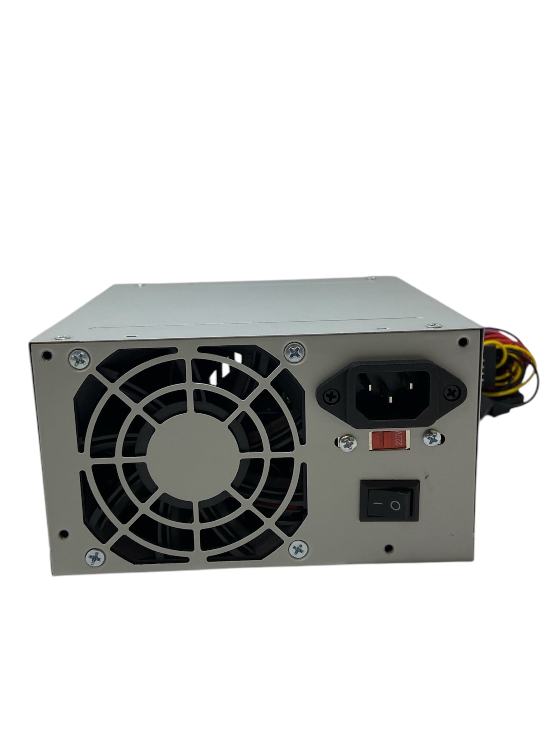 Fuente de poder JAL 750 jaltech conectores sata
